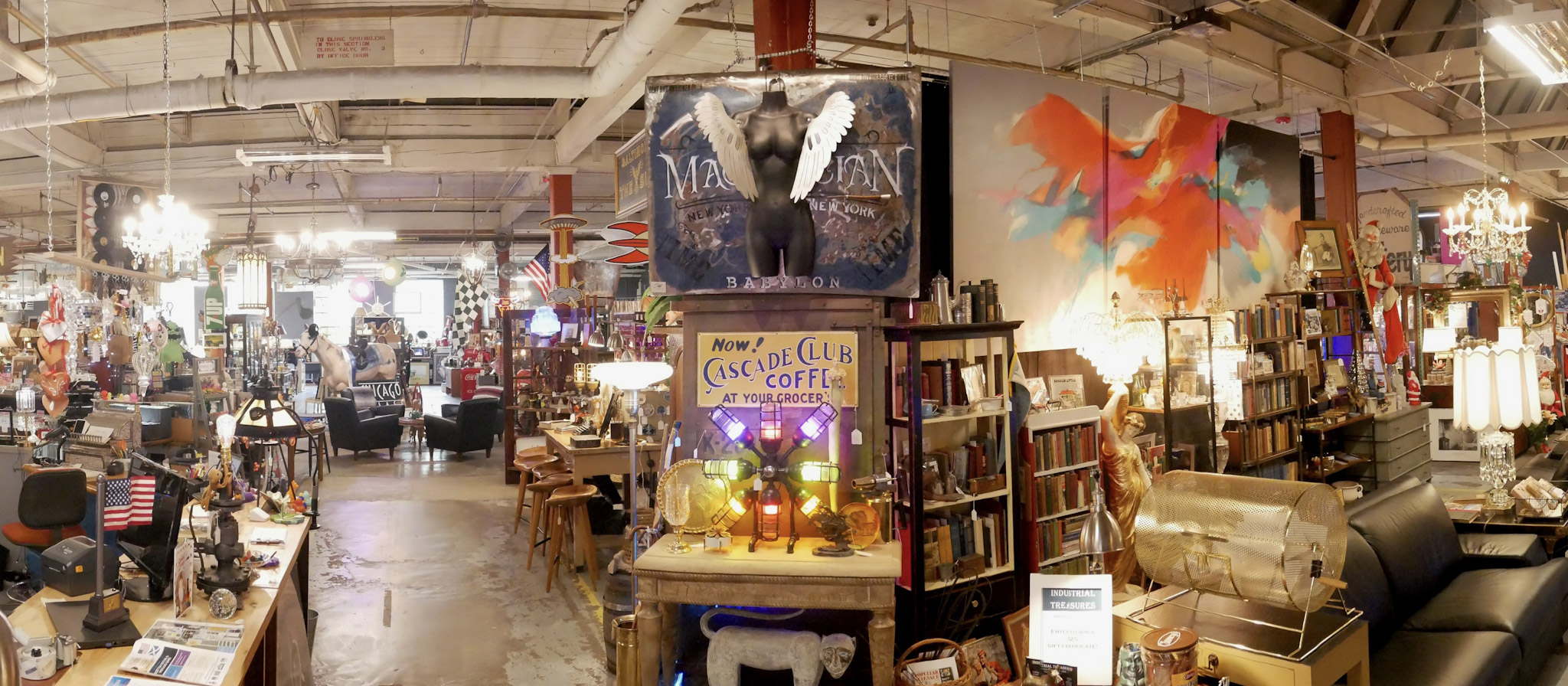 Store panoramic smaller - Diane Dewell